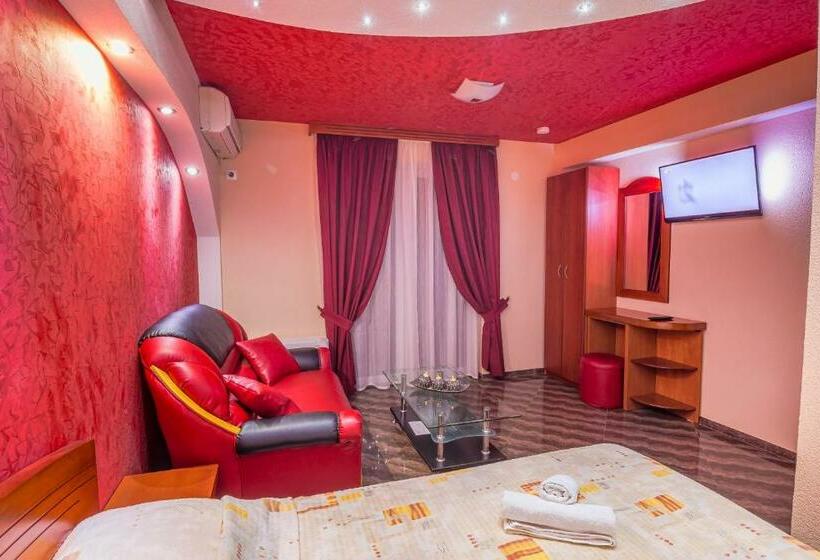 اتاق استاندارد با بالکن, Villa Dislievski