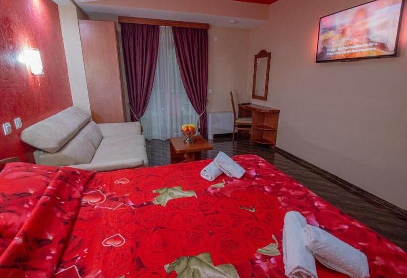 اتاق استاندارد با بالکن, Villa Dislievski