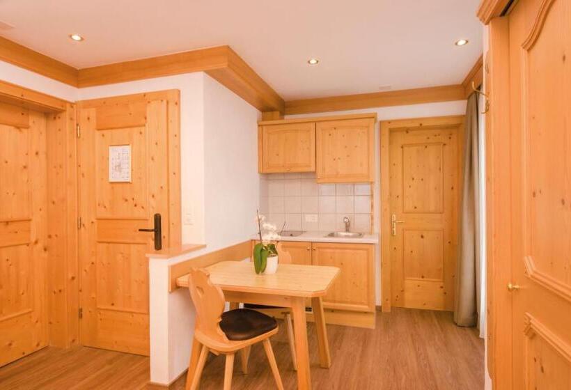 استودیوی استاندارد, Waldpark Hotel Garni