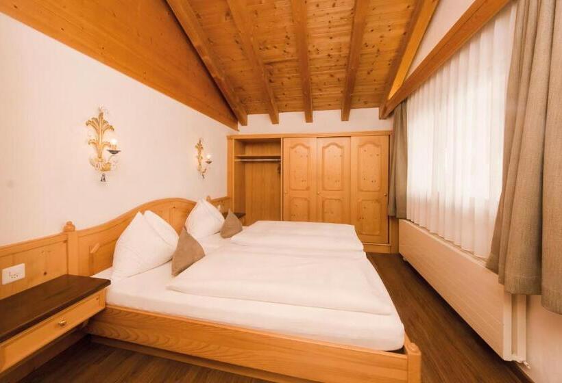 آپارتمان لوکس 1 خوابه, Waldpark Hotel Garni
