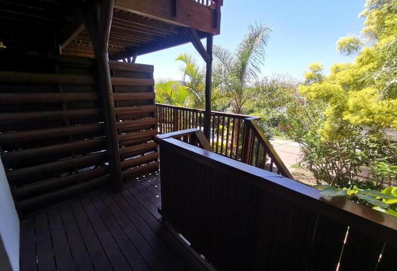 آپارتمان 1 خوابه با چشم‌انداز باغ, The Thatch Hide