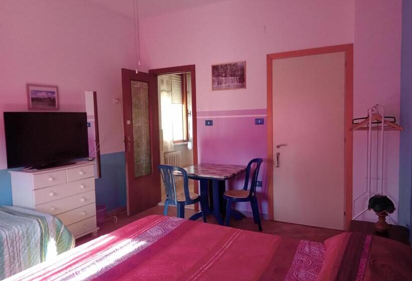 اتاق استاندارد سه نفره, Bnb Fantastica
