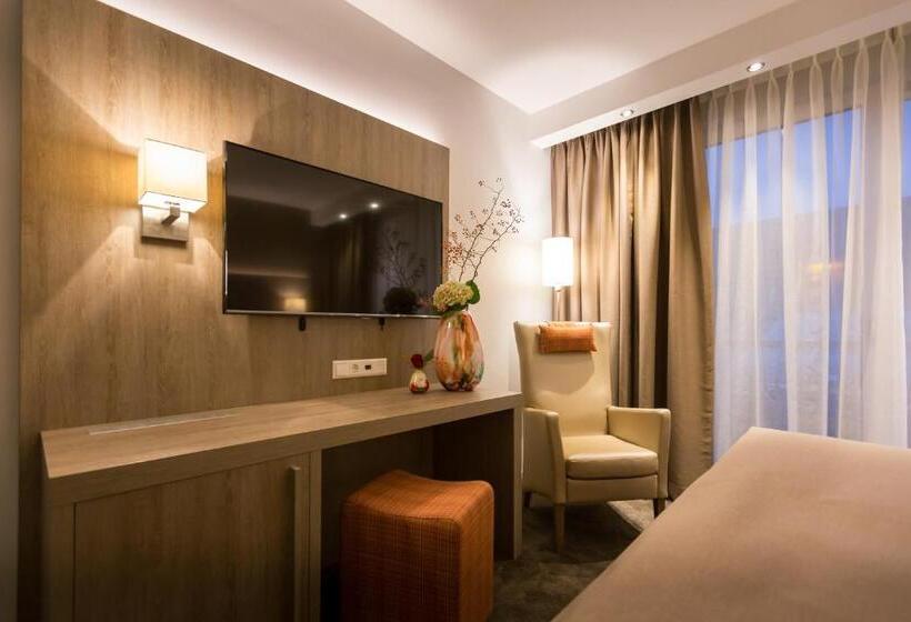 Номер Комфорт, Boutique Hotel Scheepers
