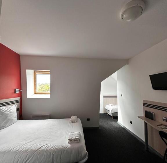 Номер Стандарт Трехместный, Brit Hotel La Ferté Sous Jouarre