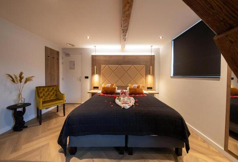 Номен Superior с Гидромассажем, Boutique Hotel Scheepers