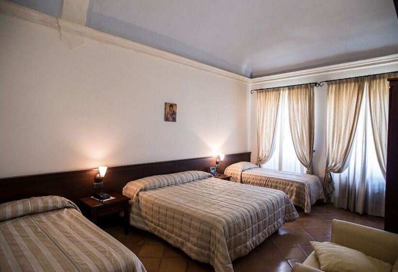 四人标准间, San Claudio