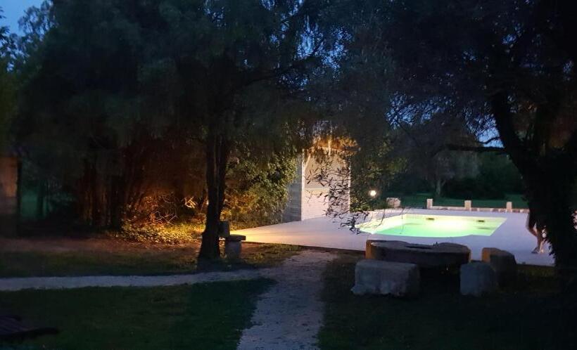 اتاق استاندارد با تراس, Mas Tareau La Syrah