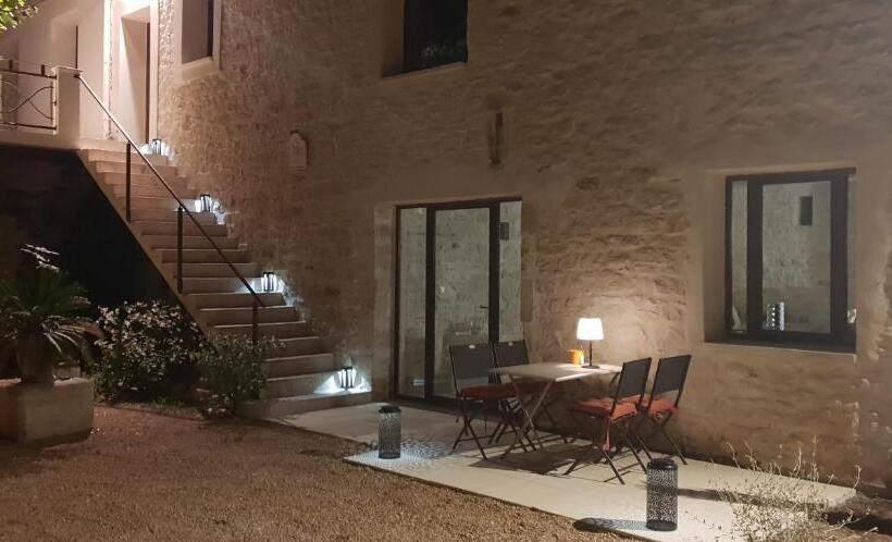اتاق استاندارد با تراس, Mas Tareau La Syrah