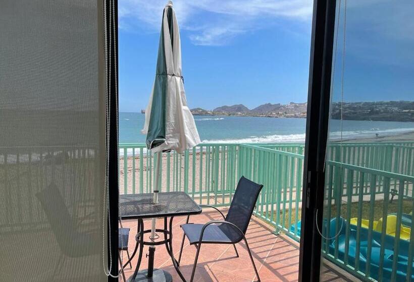 استودیوی لوکس, Condominios San Carlos