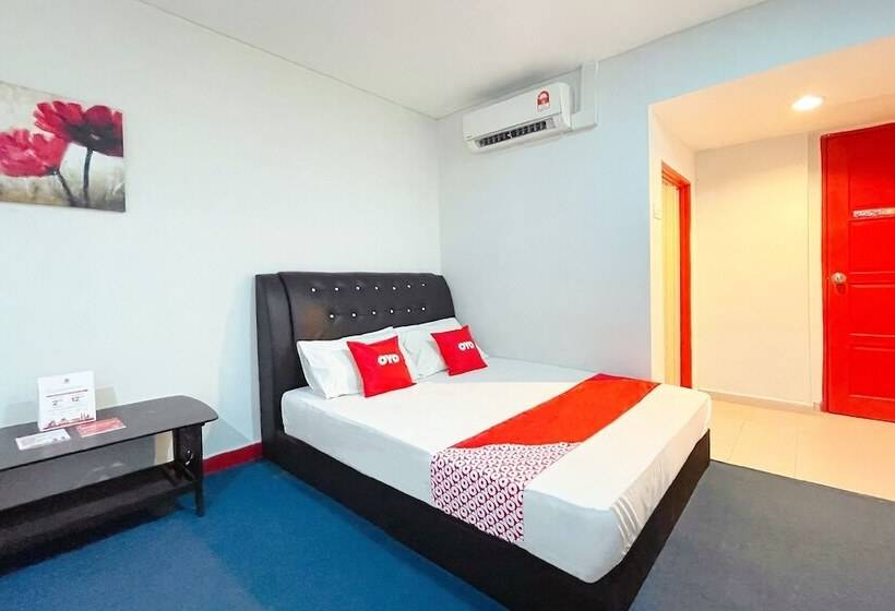 Family Suite, Oyo 90324 Muar Station
