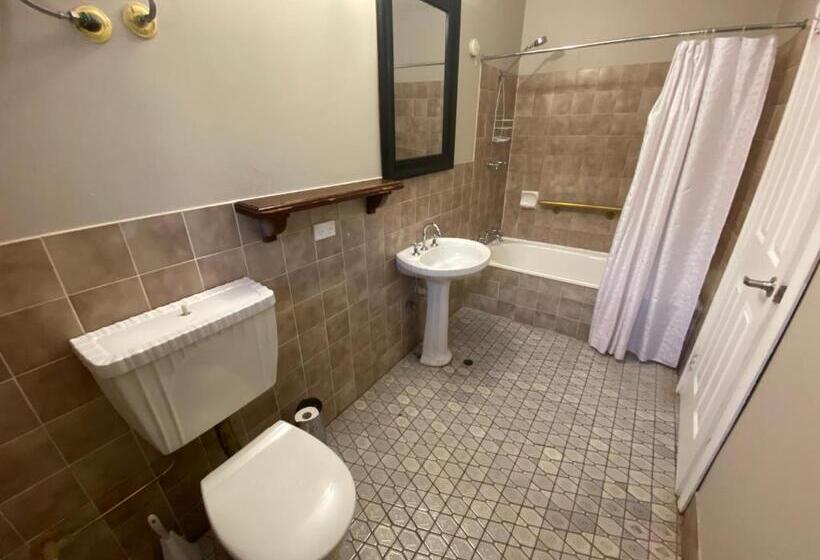 Family Suite, Settlers House York