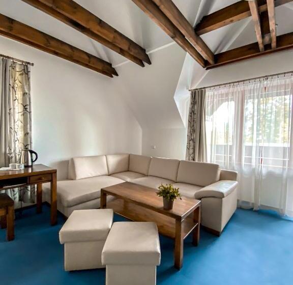 Studio Deluxe, Penzión Teniscentrum