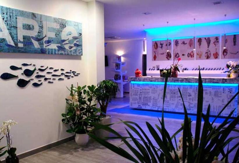 Quarto Estandar Individual, Maree
