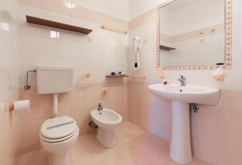 Полулюкс с Балконом, Relais Casina Copini