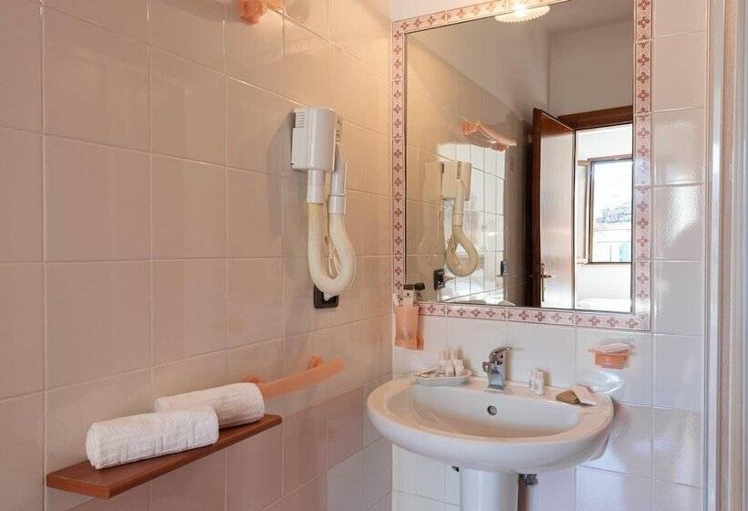 Полулюкс Одноместный с Террасой, Relais Casina Copini