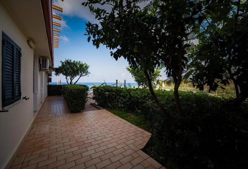 اتاق استاندارد, Residence New Paradise