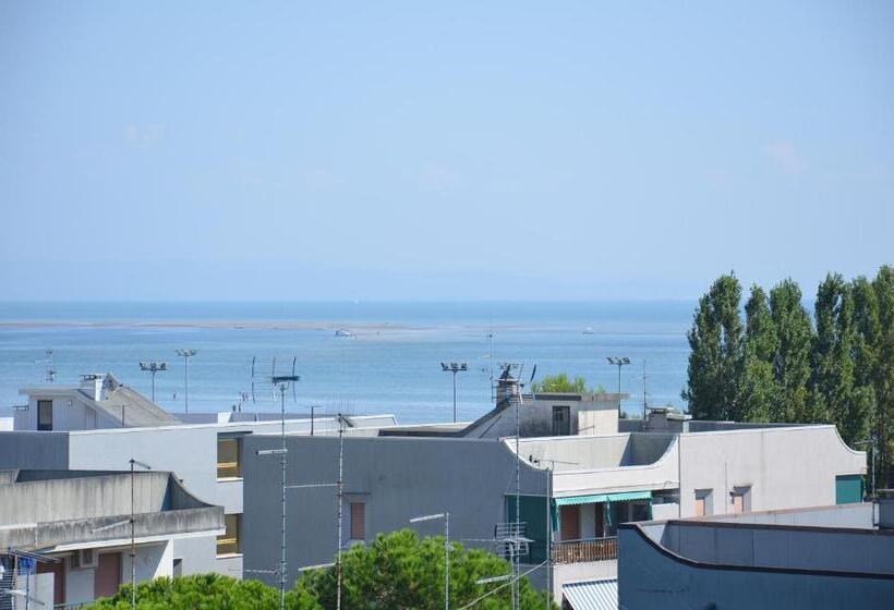 سوئیت با چشم‌انداز, Residence Sanremo