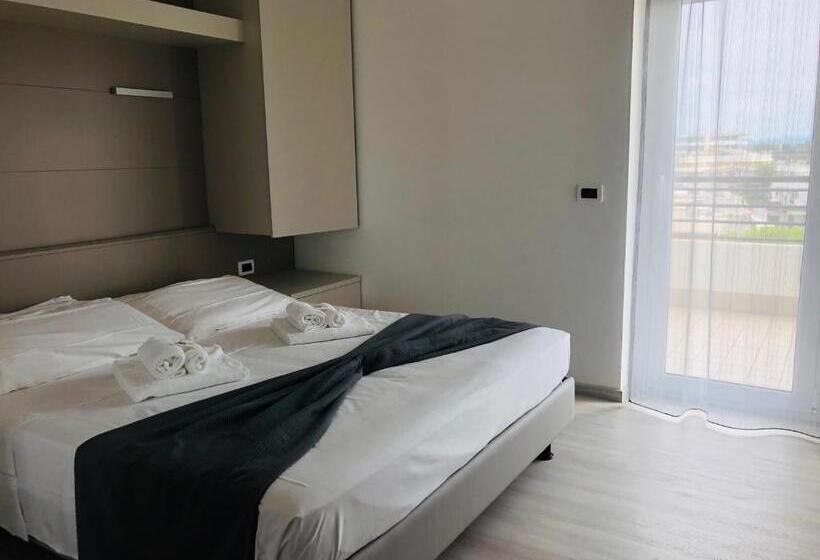 سوئیت با چشم‌انداز, Residence Sanremo