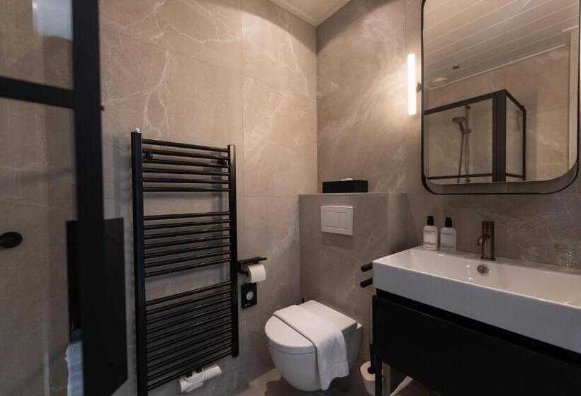 Студия Стандарт, Villa Magnolia