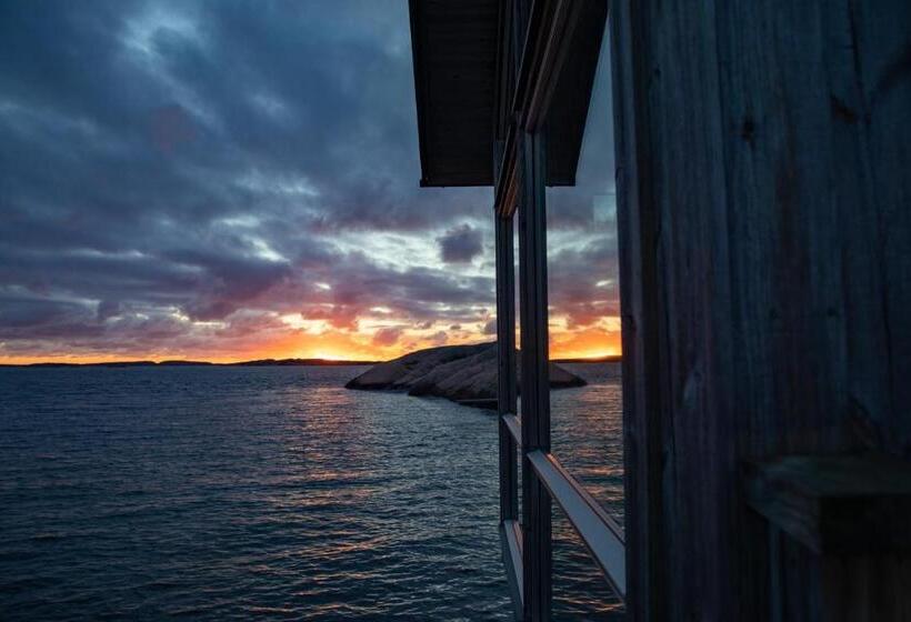 استودیوی استاندارد, Strandflickornas Havshotell Lysekil