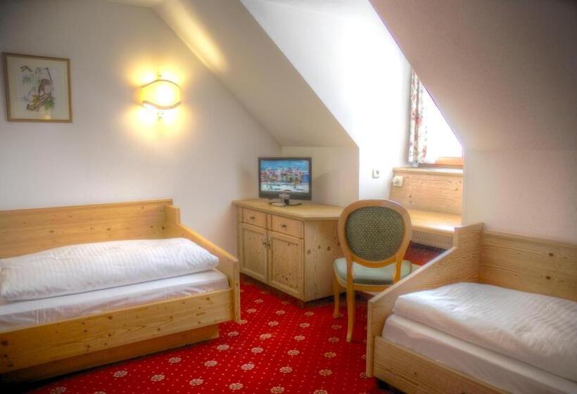 Номер Стандарт, Hölzer Bräu By Lehmann Hotels