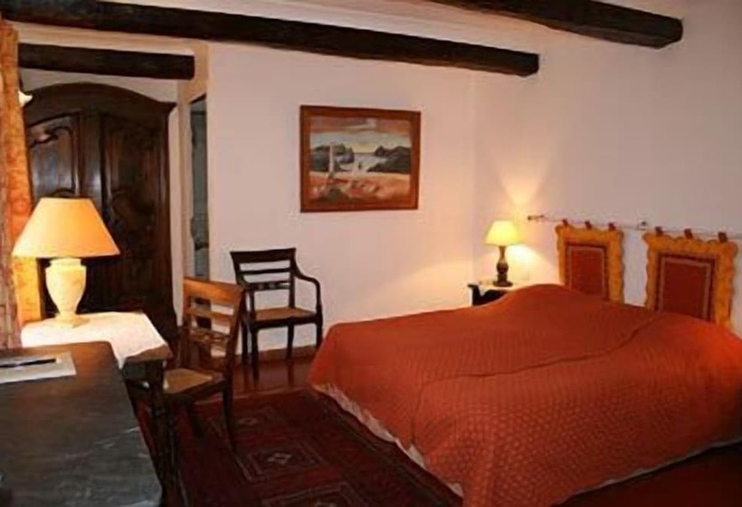 Номер Стандарт, Restaurant Le Moulin De La Camandoule