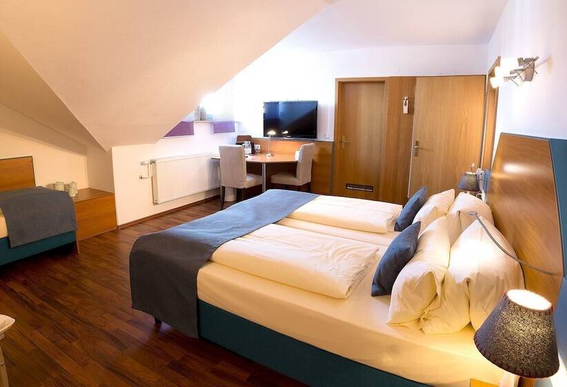 标准三人间, Landgasthof Hotel Pröll