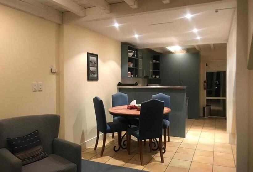 Апартаменты 1 Спальня Вид на Сад, Bruce Waterfront Apartments