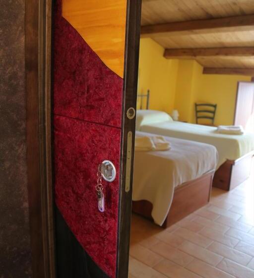 Номер Deluxe, La Casa Di Ivana