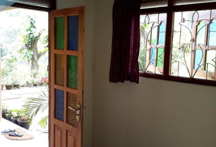 Номер Economy, Raveena Guest House