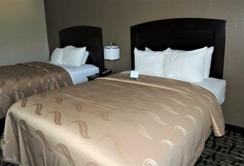 Номер Стандарт, Quality Inn