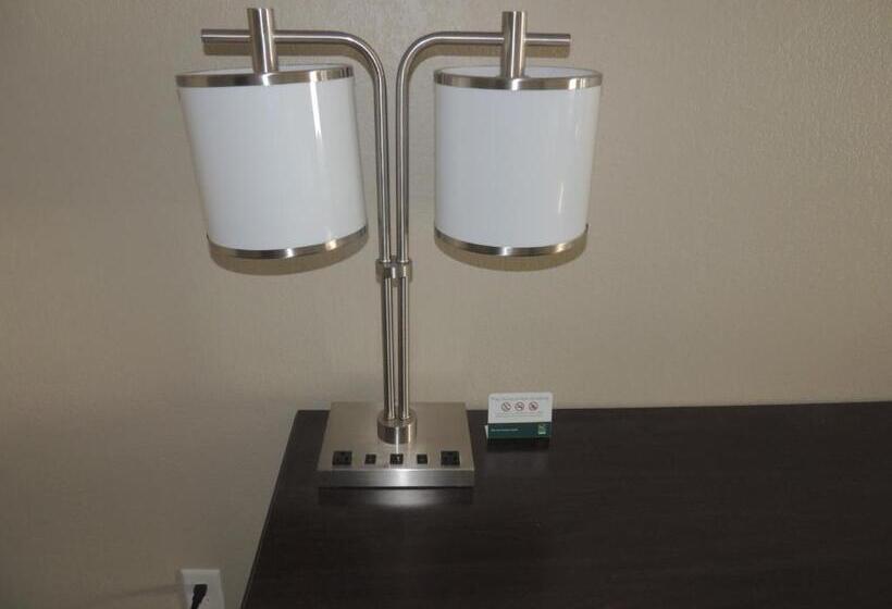 Номер Стандарт, Quality Inn