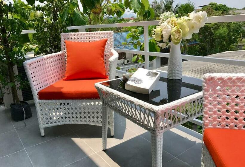 수피리어 테라스 룸, The Beach Cha Am Residence