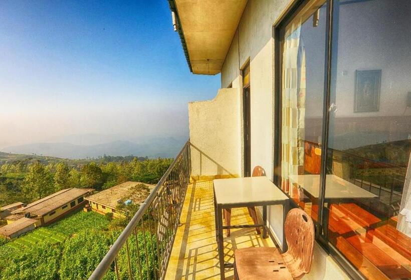 Номер Deluxe Одноместный, Srilak View Holiday Inn