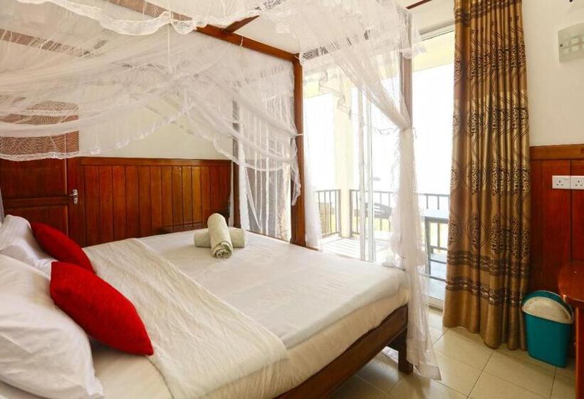 Номер Стандарт, Srilak View Holiday Inn
