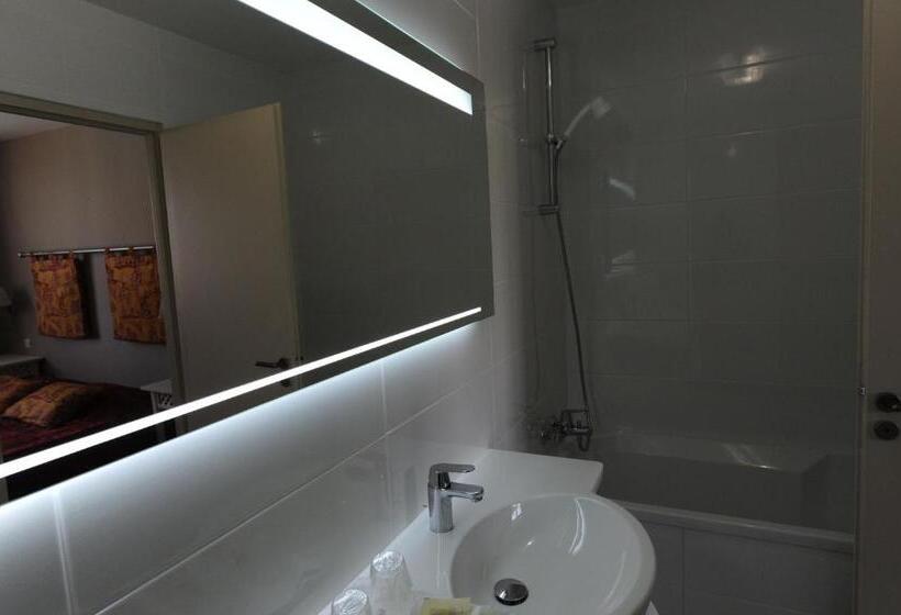 اتاق پرستیژ, Citotel Le Relais Du Bellay