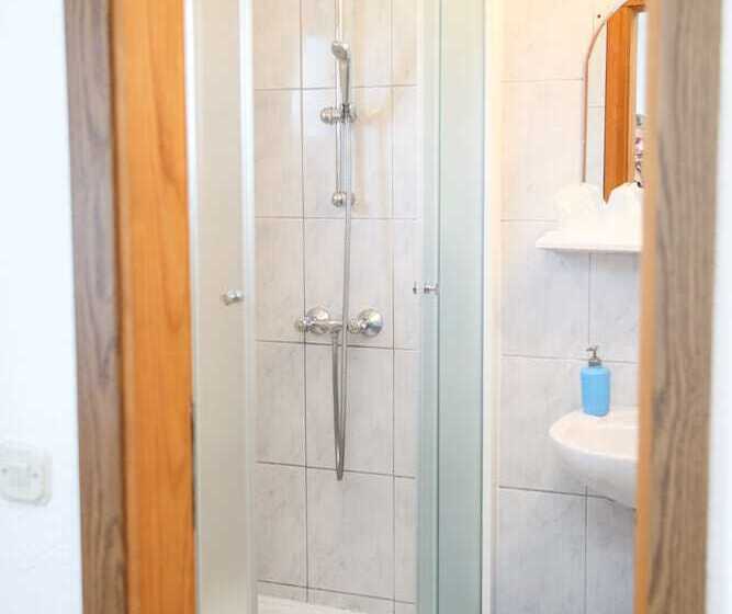 اتاق استاندارد, Family Guesthouse In Forest Ana & Stjepan Nikolić