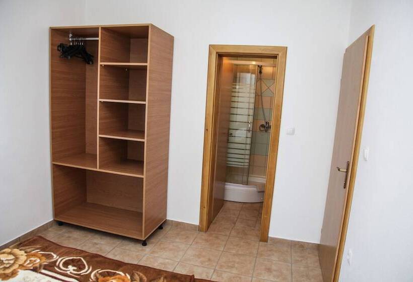 اتاق استاندارد, Family Guesthouse In Forest Ana & Stjepan Nikolić