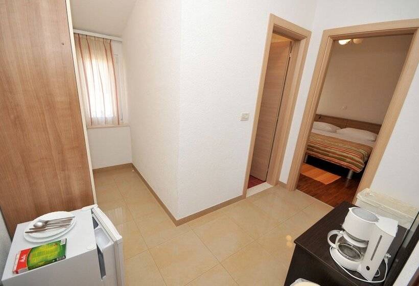 스탠다드 룸, Apartments & Rooms Villa Maslina