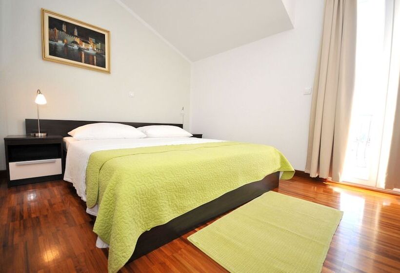 스탠다드 발코니 룸, Apartments & Rooms Villa Maslina
