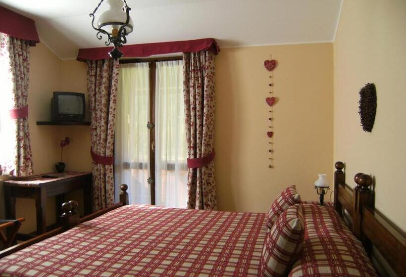 Номер Стандарт с Балконом, Garni Thurwieser   B&b