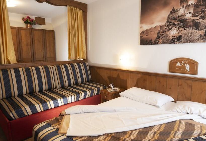 Номер Стандарт Трехместный, Residence Chateau