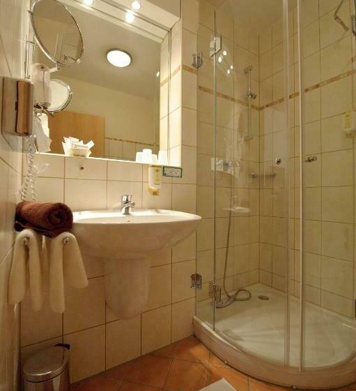 Номер Стандарт с Балконом, Land Gut Hotel Hotel Adlerbräu