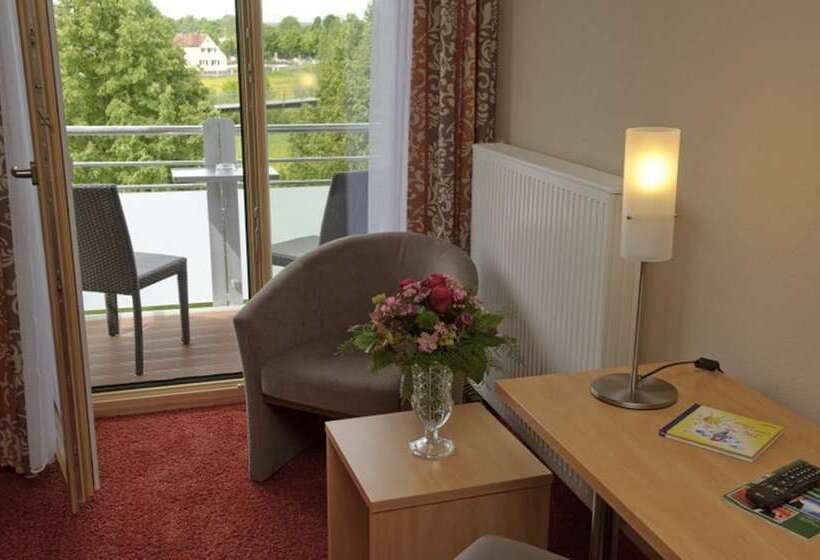 Номер Стандарт с Балконом, Land Gut Hotel Hotel Adlerbräu