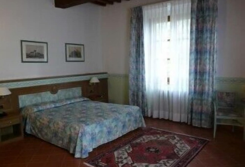 Suíte Júnior, Villa Sonnino