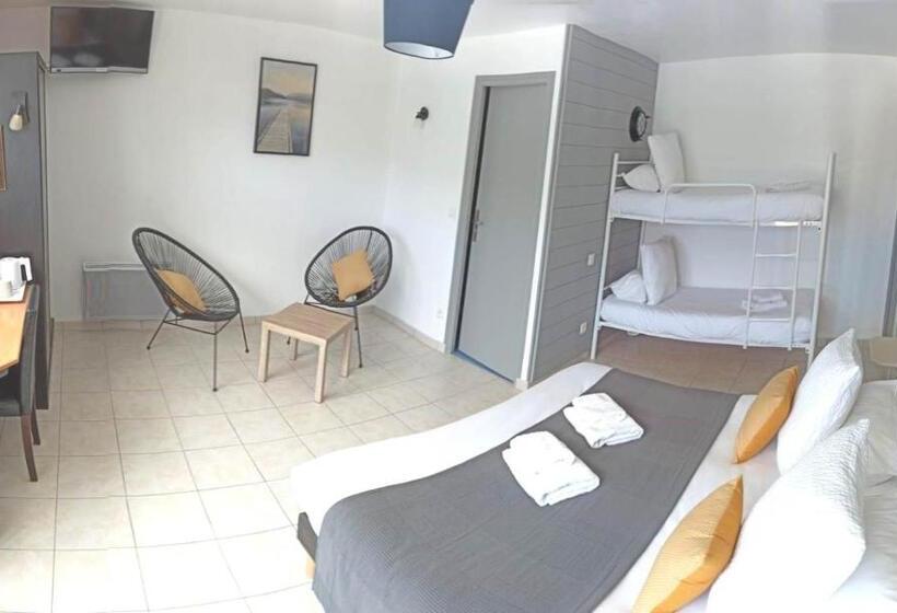Семейный Номер, Logis Hôtel La Rosière