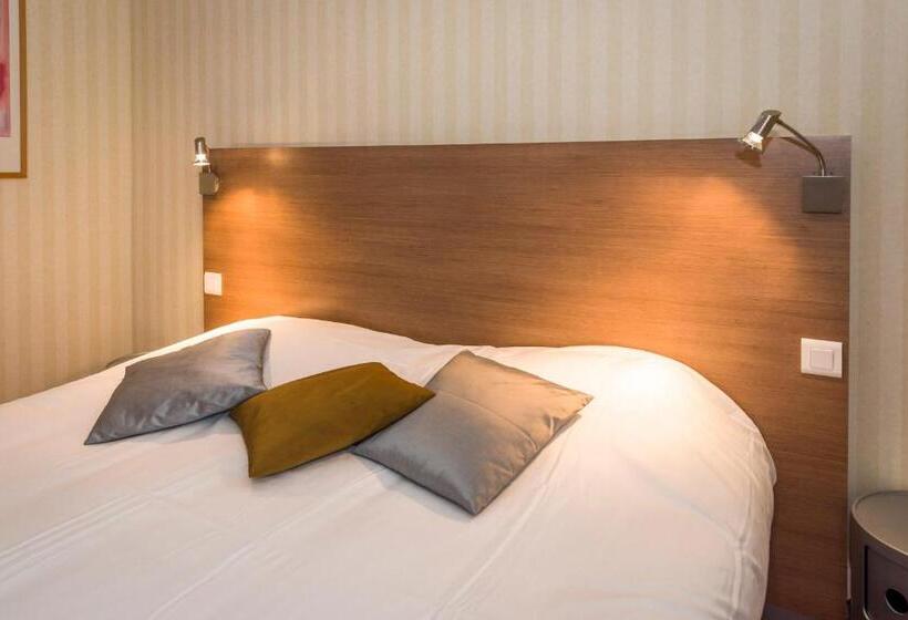 Трехместный Номер Superior, Hôtel Miléade Le Domaine De La Blairie   Saumur