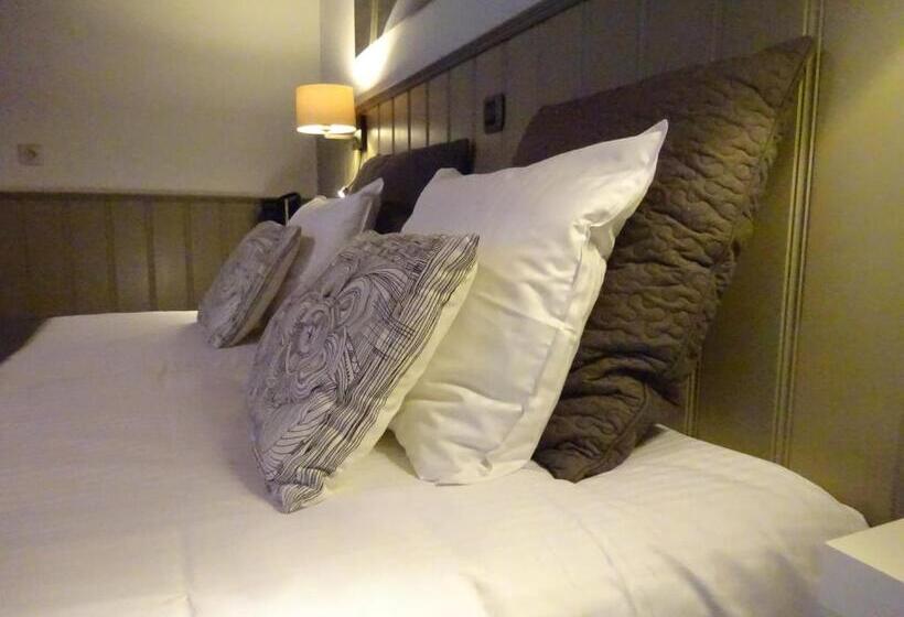 Family Suite, Malleberg