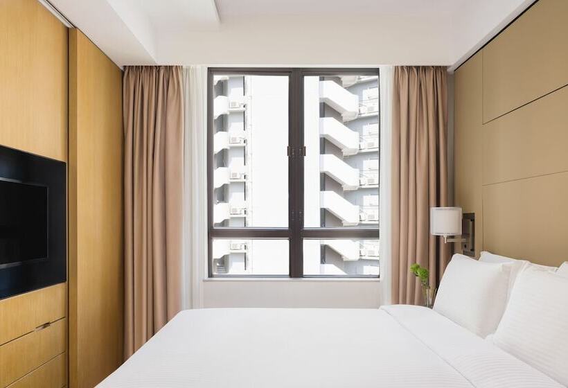 سوییت, Ying Nflo, Hong Kong, Wan Chai