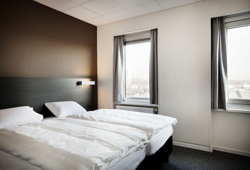 اتاق استاندارد, Antwerp Harbour
